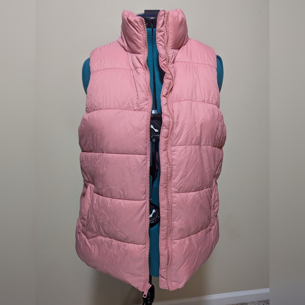 Large Old Navy- Pink Puffer Vest